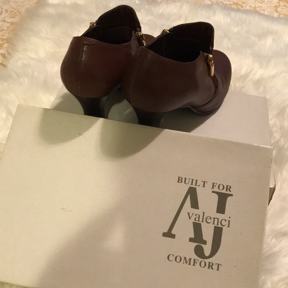 Shootie - Picture 6 of 7